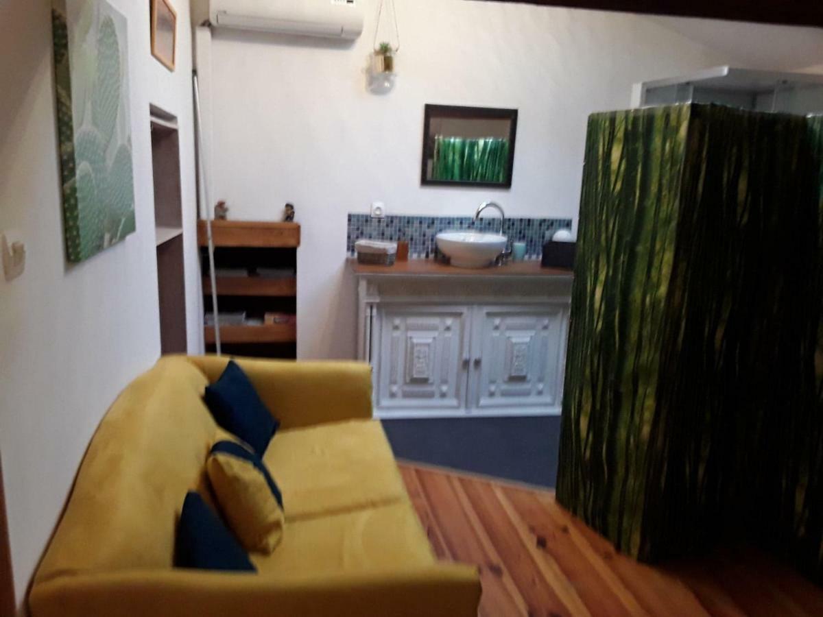 Chambre Sergeanne Doulezon Exteriér fotografie